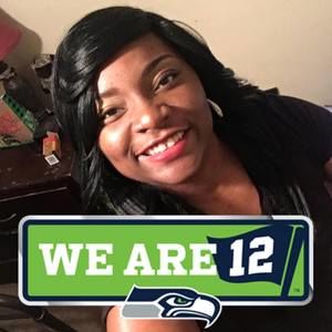 Meet your Posher, Mia